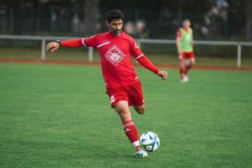 米体：那不勒斯盯上马丁内利和塞瓦略斯，但后者想回贝蒂斯｜今年会官网（配图示意）