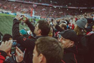 凯恩世界杯还没踢完，沙特就拿着6500万欧解约金守在门口了！（配图示意）